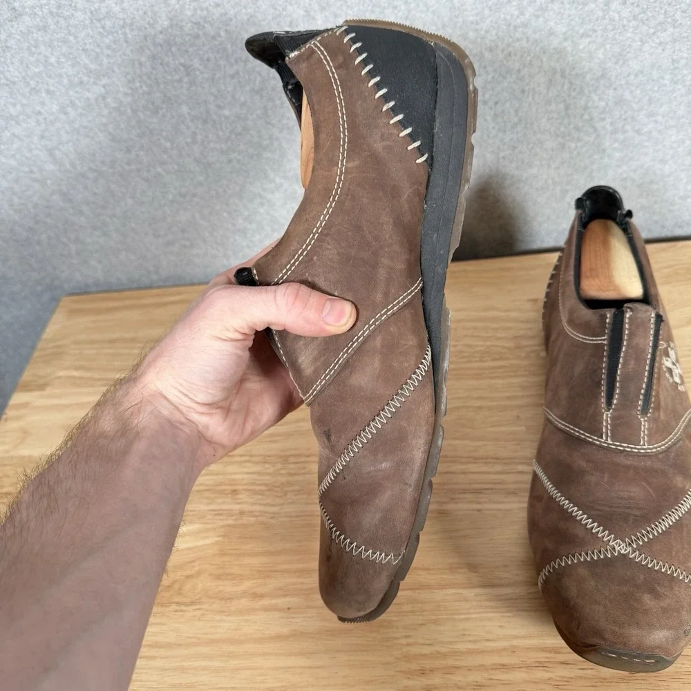 Dr. Martens Slip-on Shoes Mens US 10 Brown Nubuck Leather Air Cushion Sole 12292